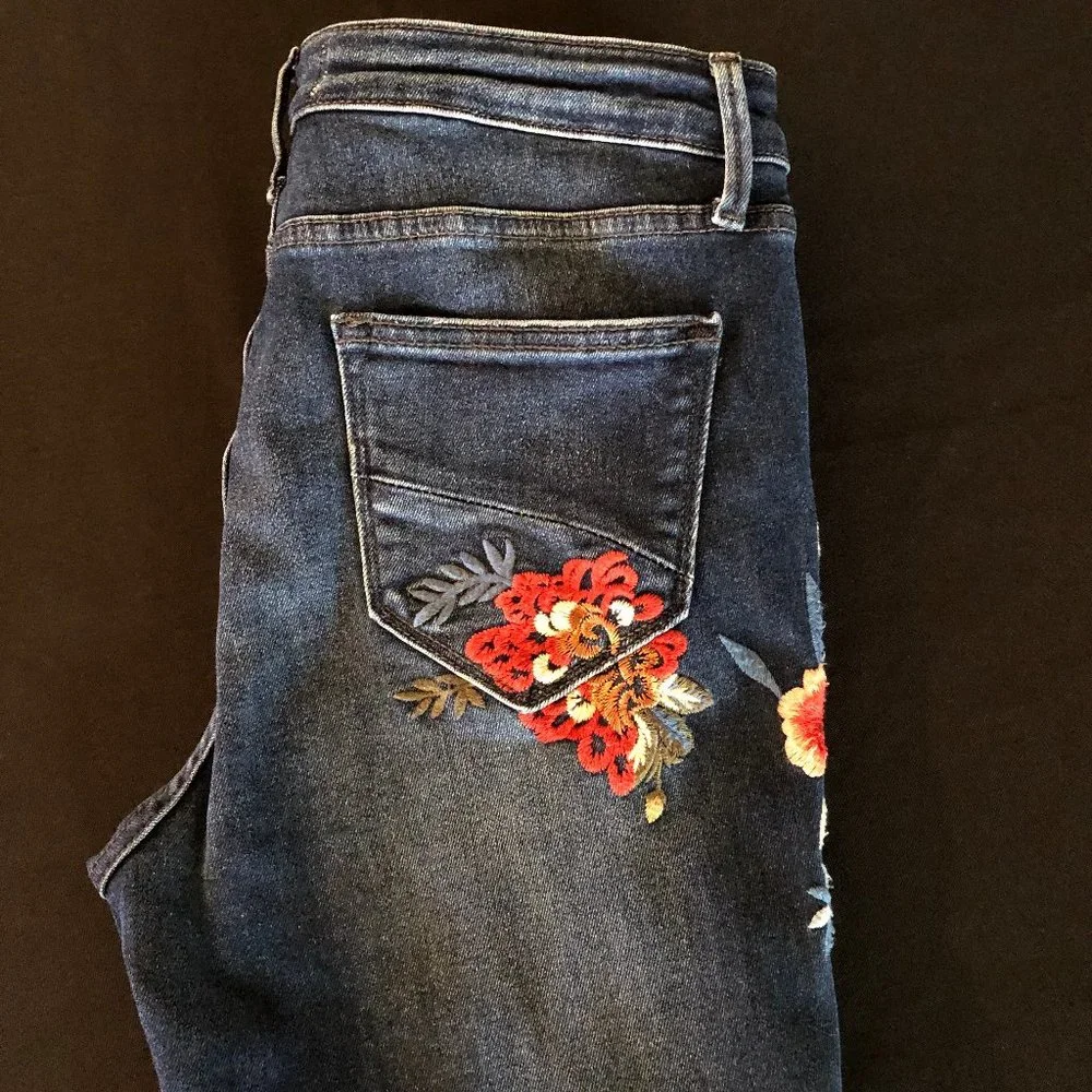 Free People x Driftwood Farrah Embroidered Flare Jeans Sz 28 - Picture 8 of 15